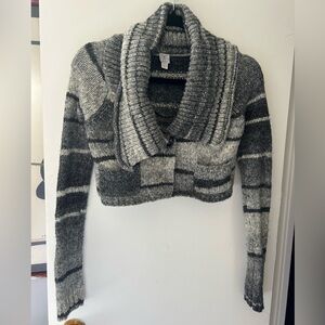 Tristan Vintage Cropped Sweater